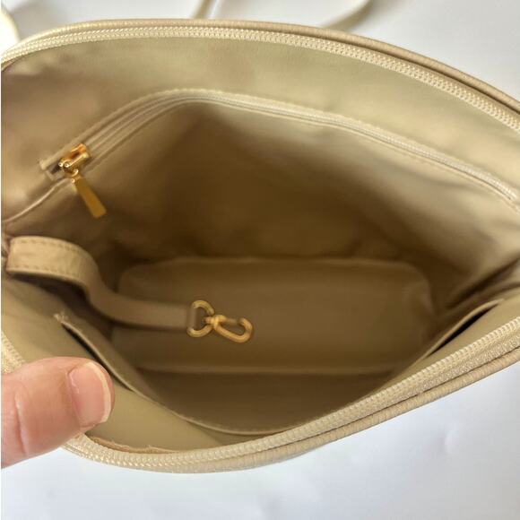 Vintage Longchamp Leather Bag Crossbody Adjustable Off White Cream Gold - Picture 8 of 8